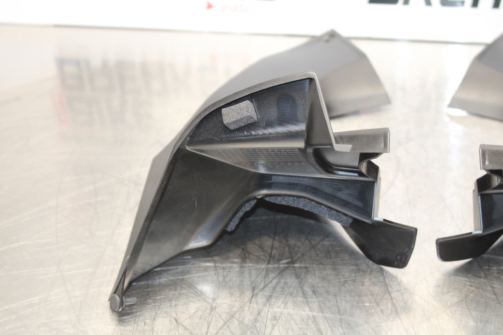 23-24 KAWASAKI NINJA ZX14R NEW!! RIGHT LEFT FRONT DUCT COVERS PANELS COWLS BB153