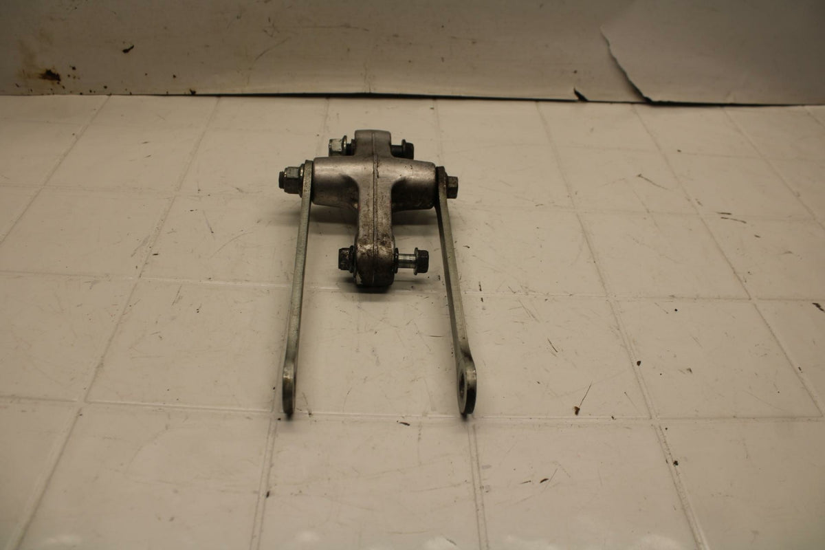 04-05 SUZUKI KATANA 600 REAR DOGBONE SHOCK LINKAGE LINK BB09