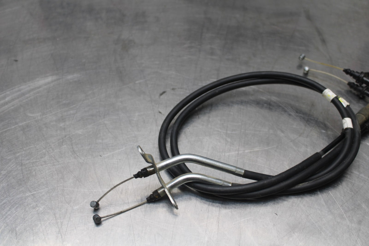 17-18 YAMAHA YZF R3 THROTTLE CABLES LINES BB788