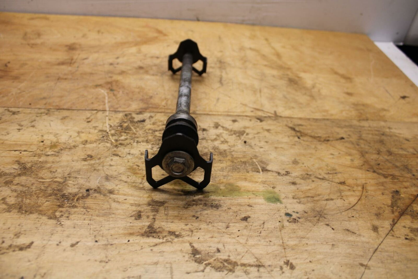 18-22 KAWASAKI NINJA 400 EX400 ABS REAR AXLE BACK WHEEL RIM PIVOT  BB334