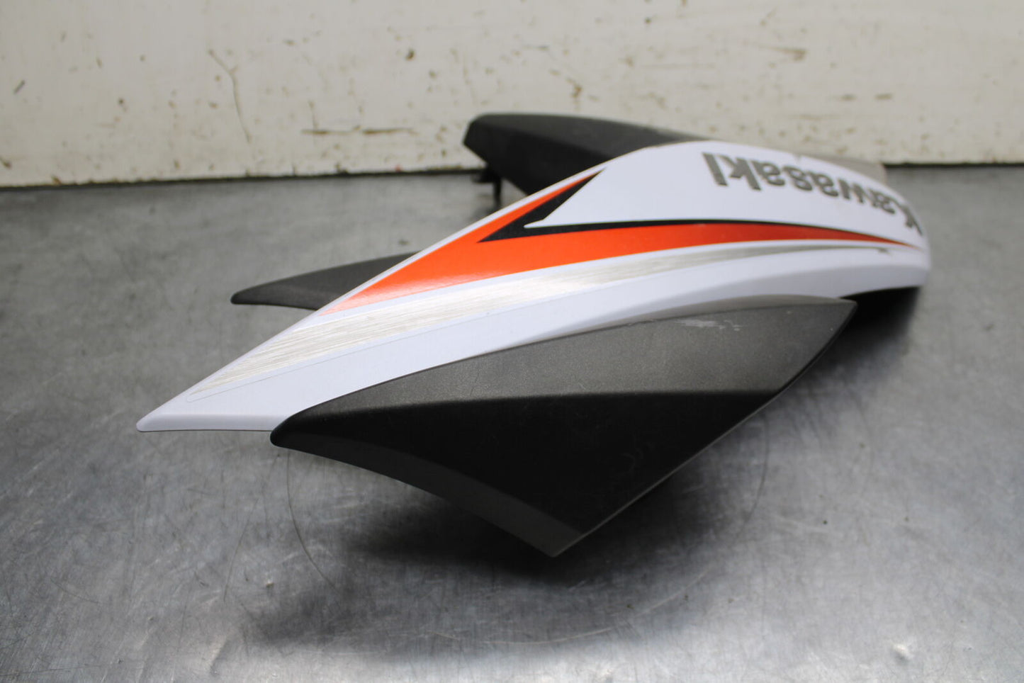 12-13 KAWASAKI Z1000 LEFT FRONT UPPER MID SIDE FAIRING COWL PLASTIC BB743