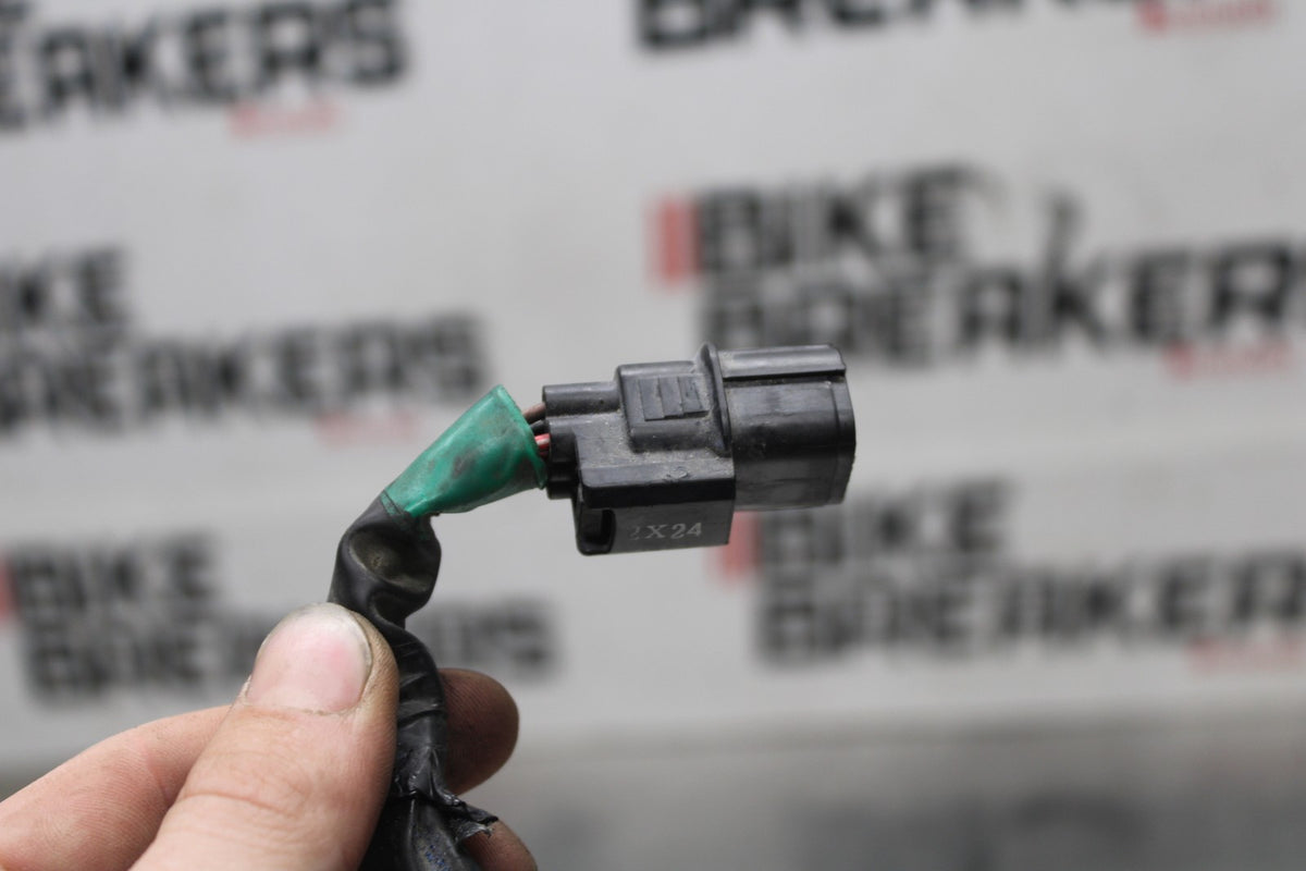 23 KAWASAKI Z900RS RIGHT CLIP ON HANDLE KILL OFF START SWITCH SWITCHES BB935