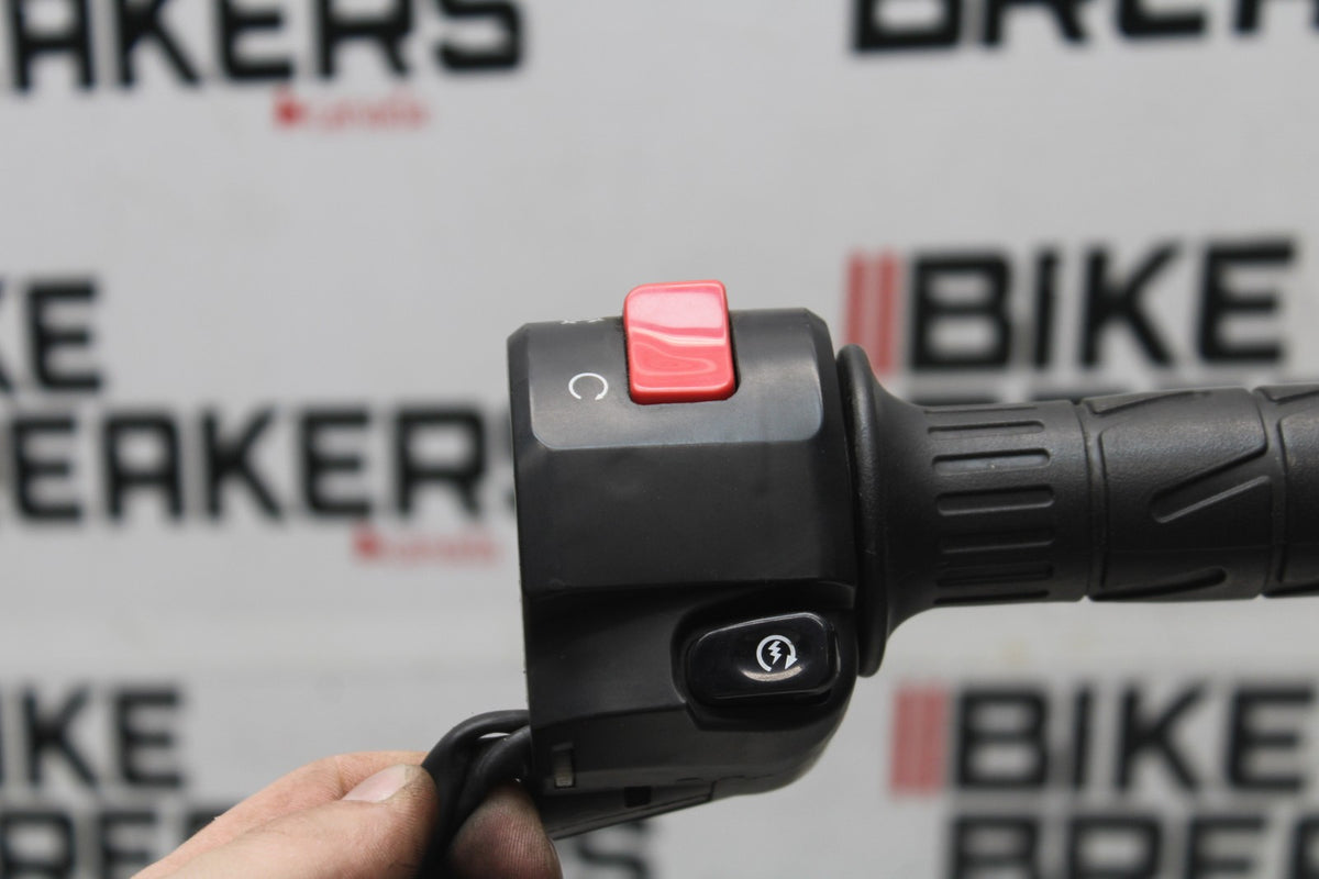 12 KAWASAKI NINJA 650 EX650E RIGHT CLIP ON HANDLE KILL OFF START SWITCHES BB926