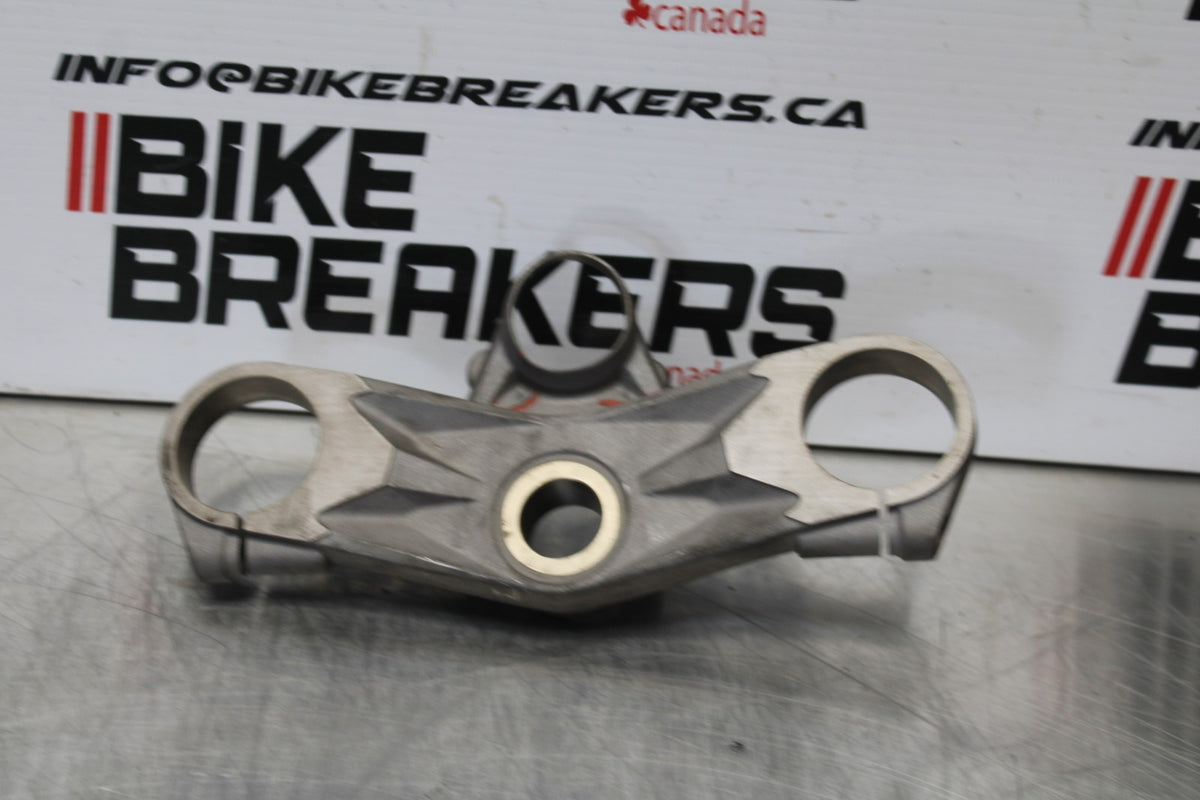 07-08 KAWASAKI NINJA ZX6R FORKS UPPER TRIPLE TREE CLAMP BB175