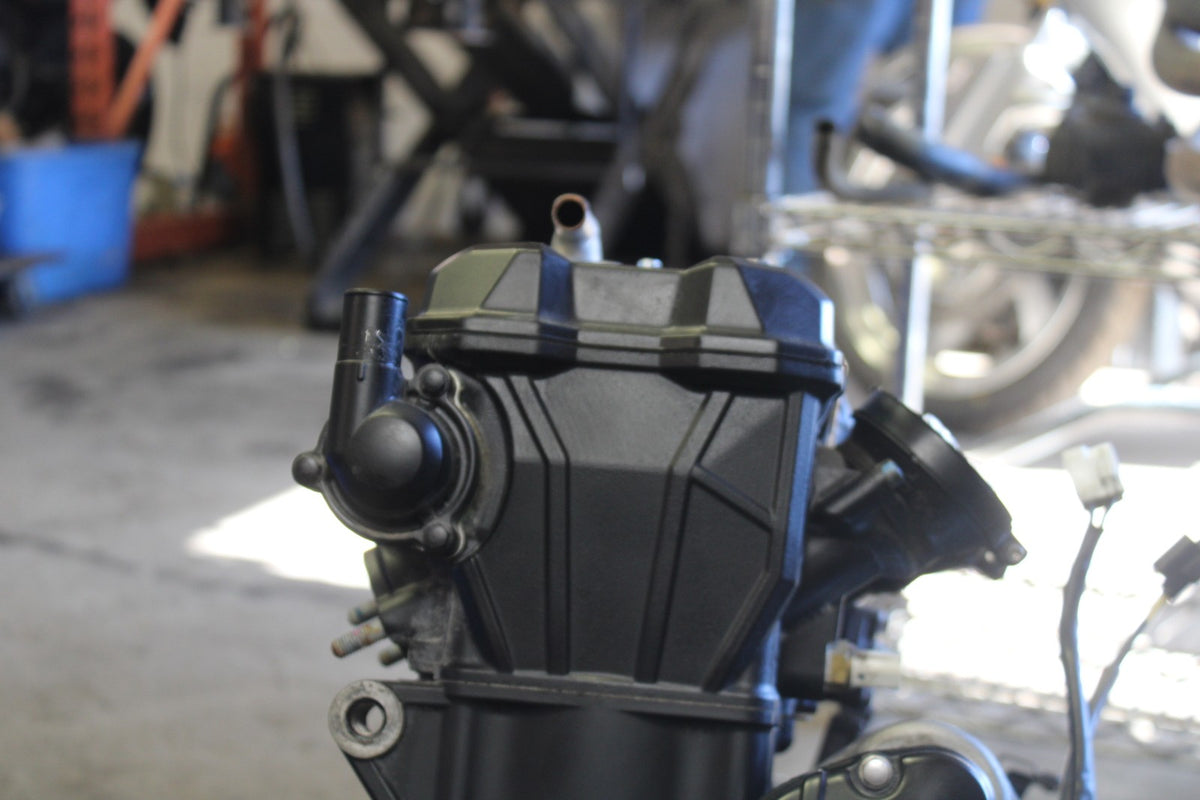 23 KAWASAKI NINJA 650 EX650 ENGINE MOTOR ONLY 2,873KM!! BB920