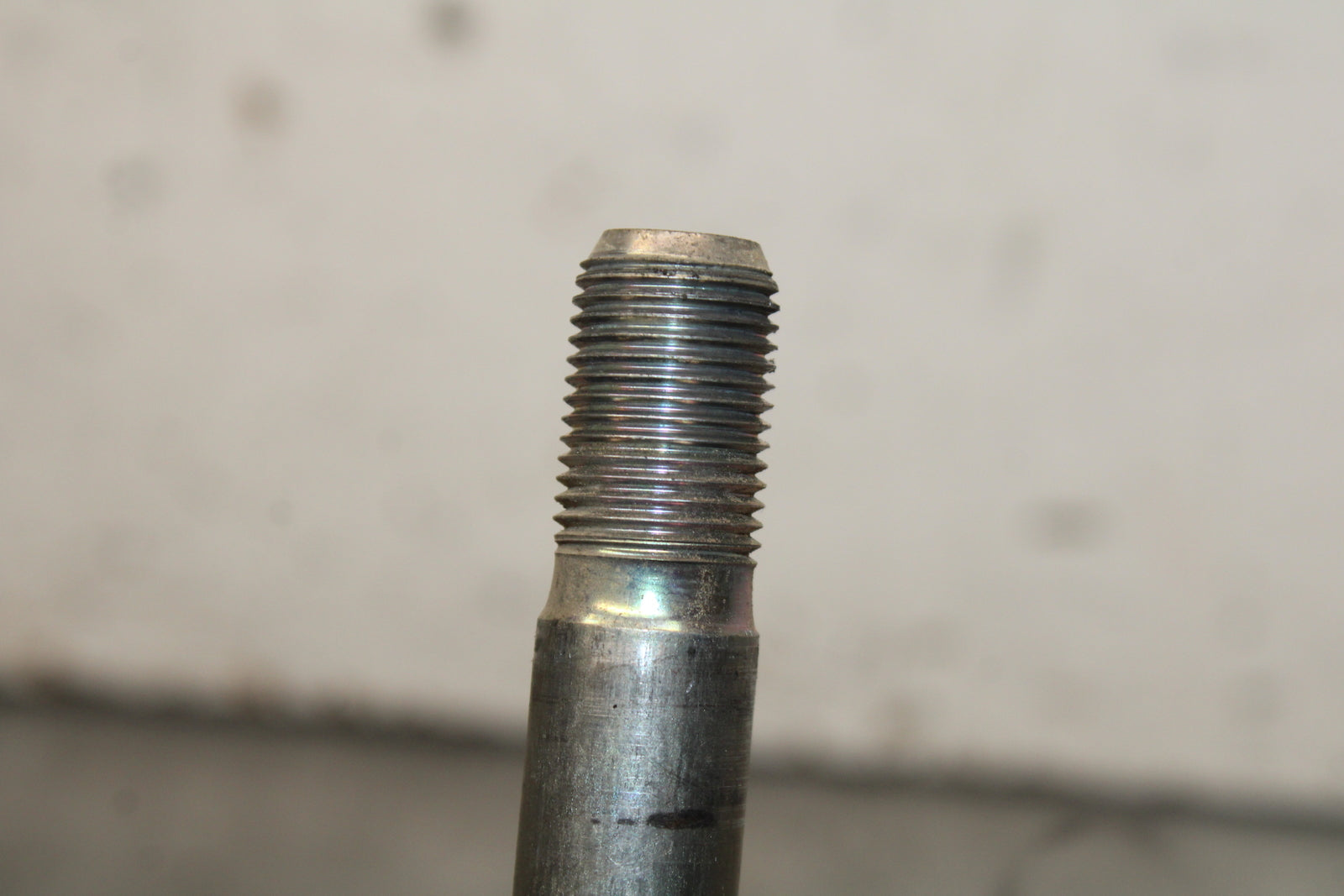 14-15 YAMAHA V STAR 1300 XVS1300CT TOURER FRONT WHEEL RIM AXLE PIVOT BOLT BB722