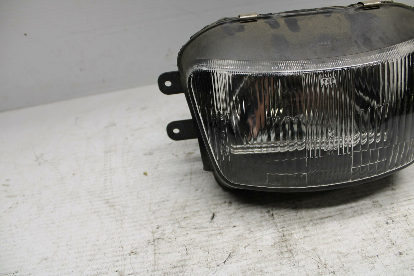 90-07 KAWASAKI ZZR 250 FRONT HEADLIGHT HEAD LIGHT LAMP BB298