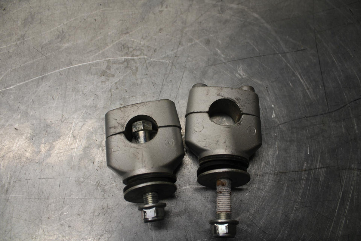 07-12 SUZUKI BANDIT GSF 650 F GSX650F/ HANDLEBAR RISERS BB90