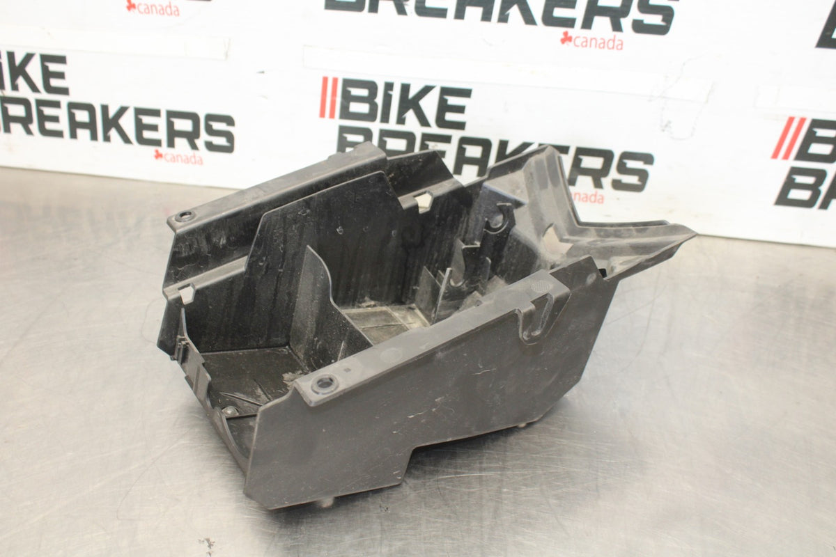 17-20 BMW S1000R REAR BACK TAIL UNDERTAIL BATTERY TRAY PLASTIC BB909