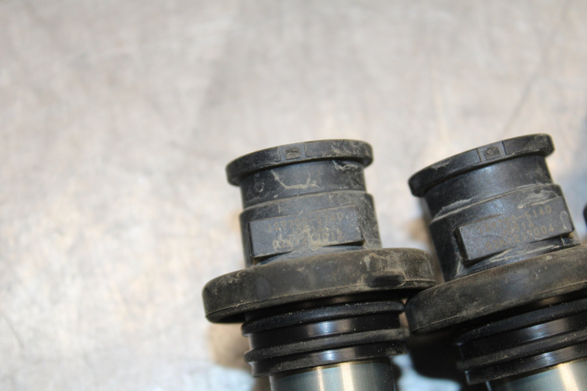 08-10 SUZUKI GSXR 600 IGNITION COILS COIL SPARK PLUG CAPS BB753