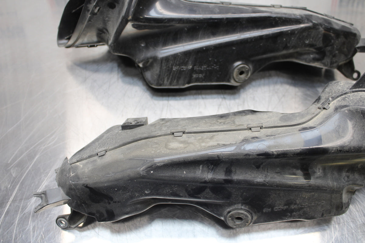 11 SUZUKI GSXR1000 RIGHT LEFT AIR INTAKE DUCTS BB142