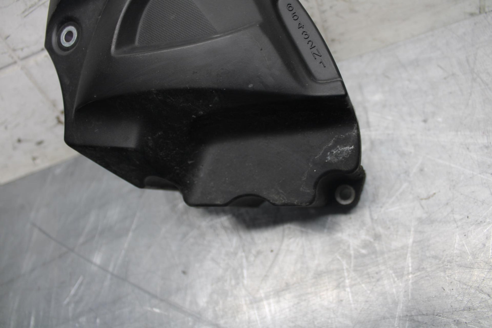 2017 Suzuki SV650X SV650AL7 ABS ENGINE SPROCKET COVER BB512