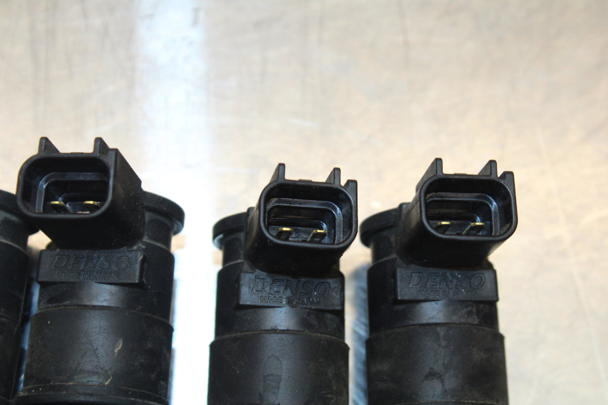 11 SUZUKI GSXR1000 IGNITION COILS COIL SPARK PLUG CAPS BB142