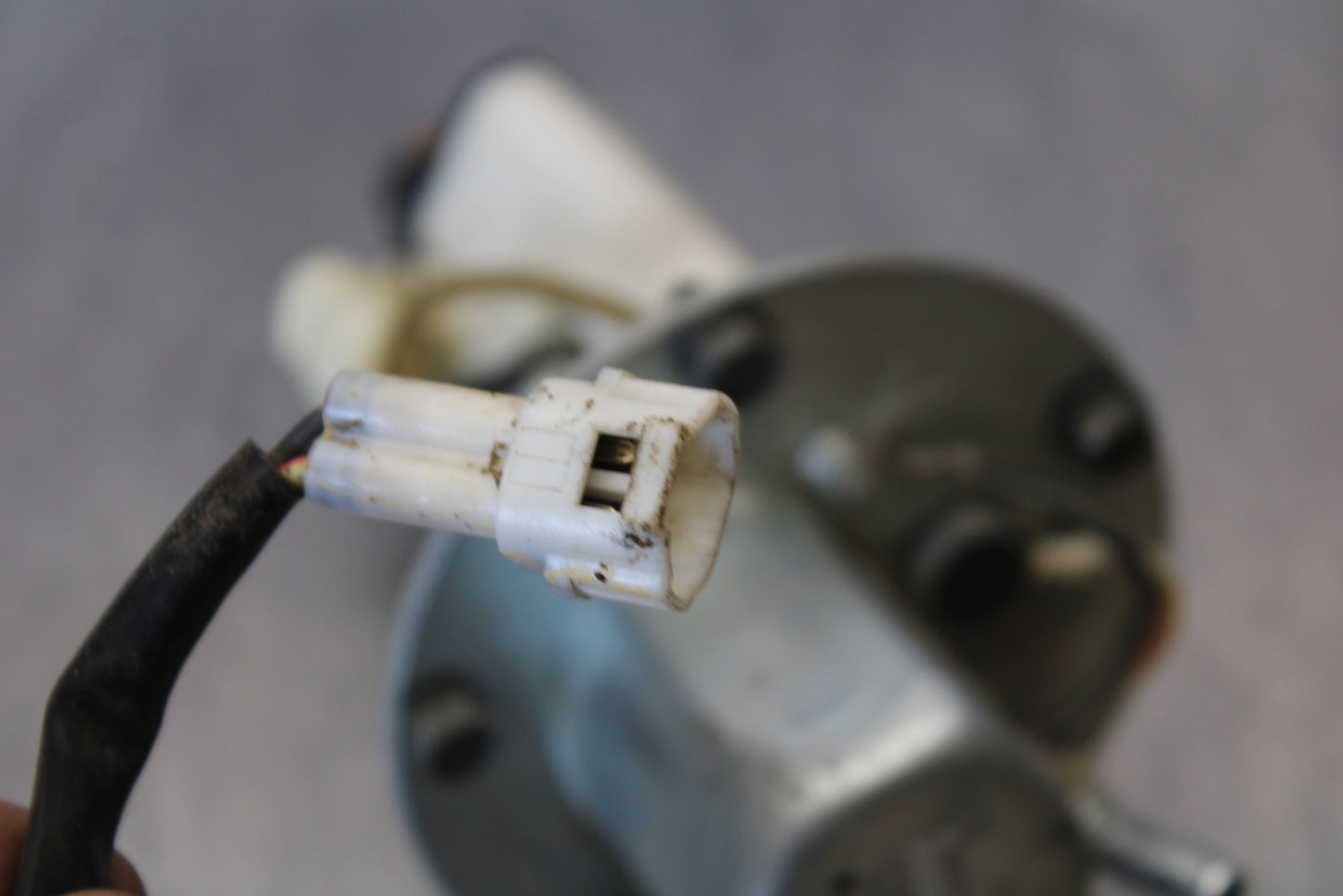 03-06 KAWASAKI Z1000 FUEL PUMP GAS PETROL SENDER UNIT BB164