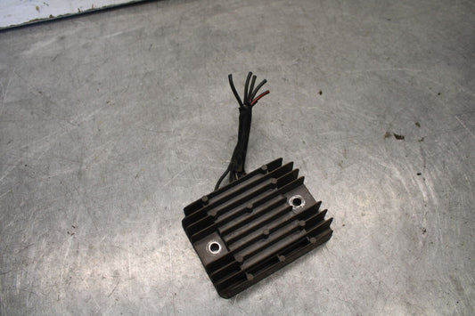 04-05 SUZUKI GSXR600 RECTIFIER VOLTAGE REGULATOR 32800-33E21  BB658