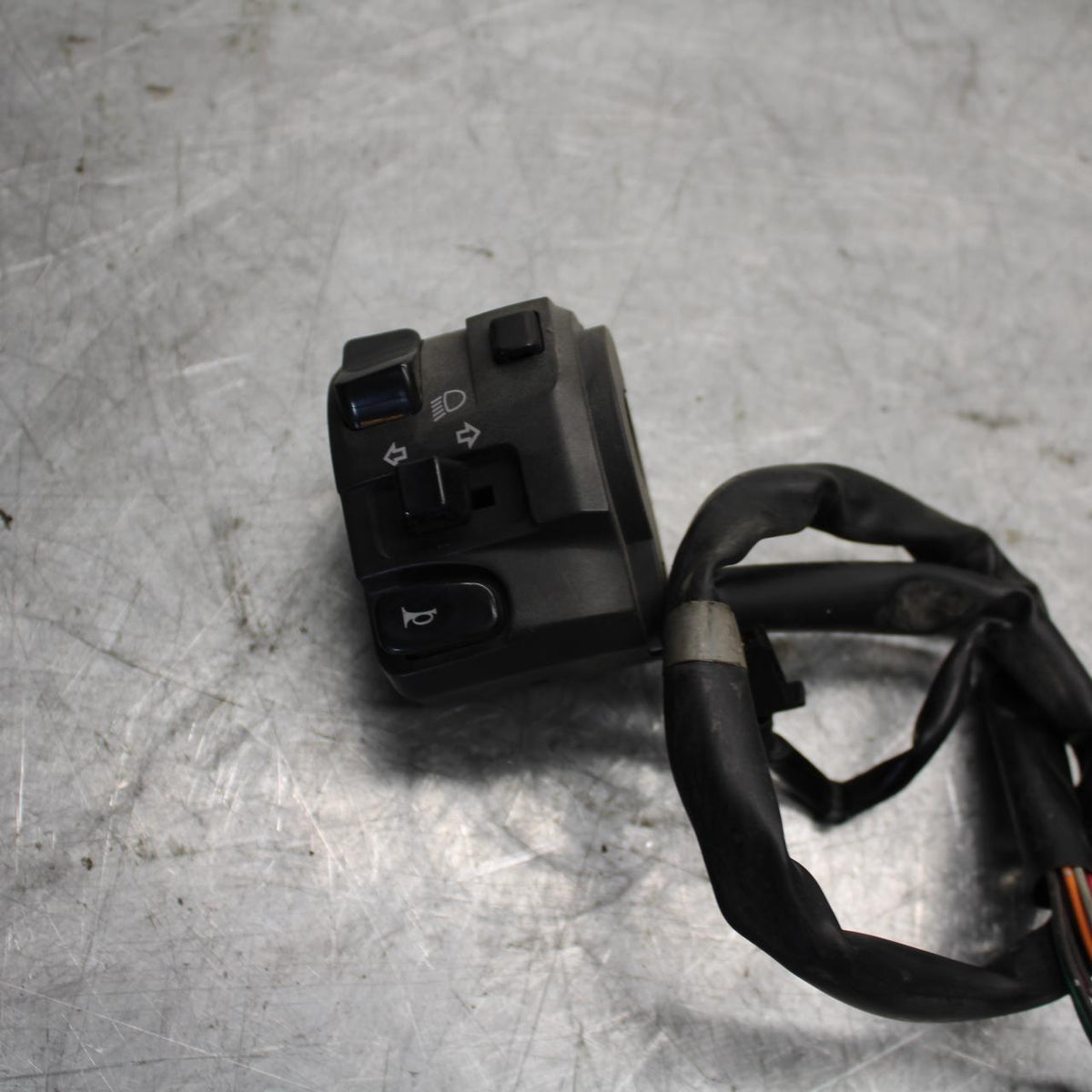 2008 Kawasaki Ninja ZX10R ZX1000E LEFT CLIP ON HANDLE HORN SIGNALS SWITCH BB524