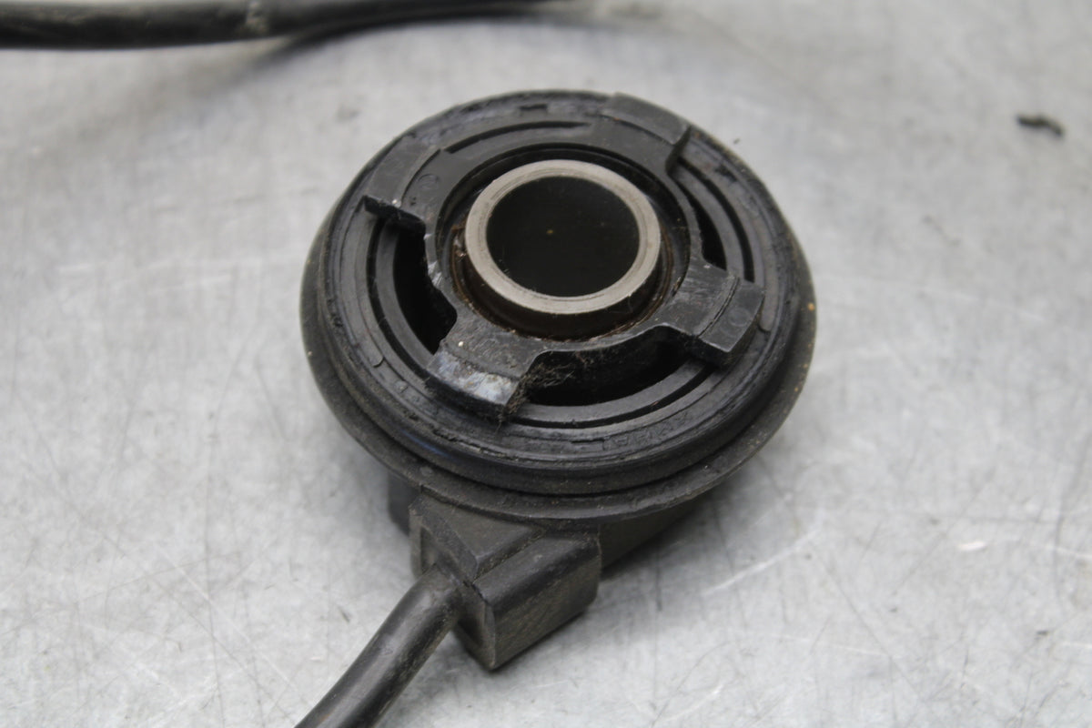 05-06 SUZUKI BOULEVARD M50 SPEED SPEEDOMETER SENSOR BB671