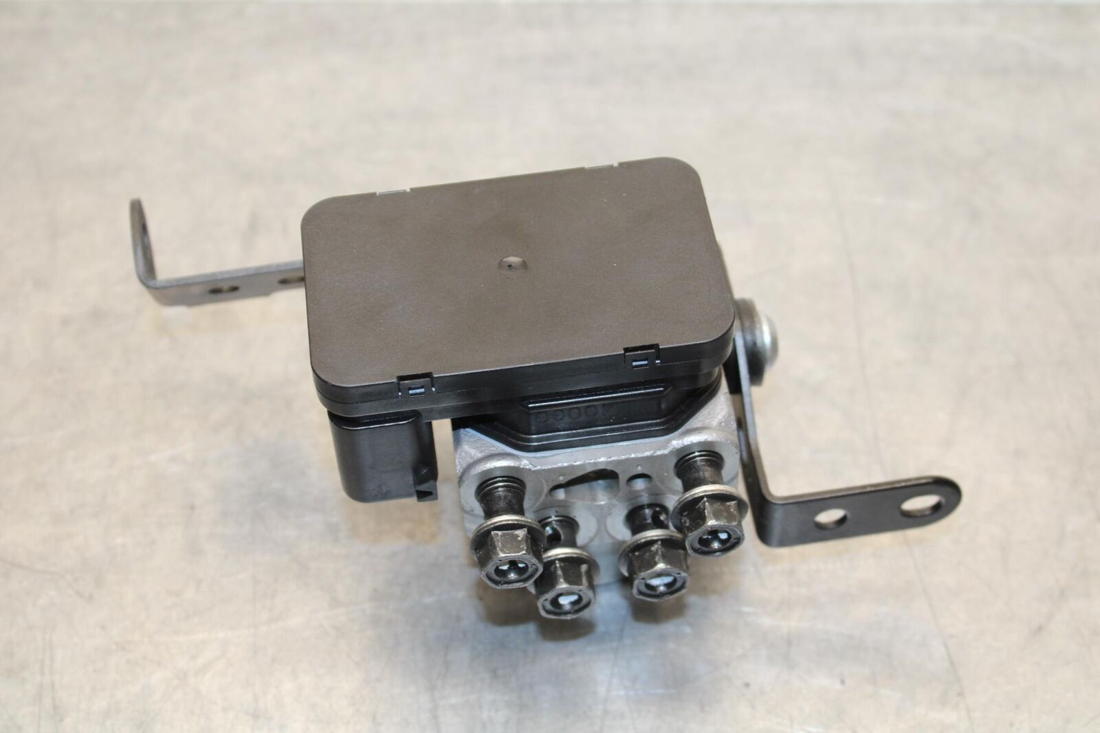 19-22 KAWASAKI Z400 ABS PUMP UNIT MODULE BB70