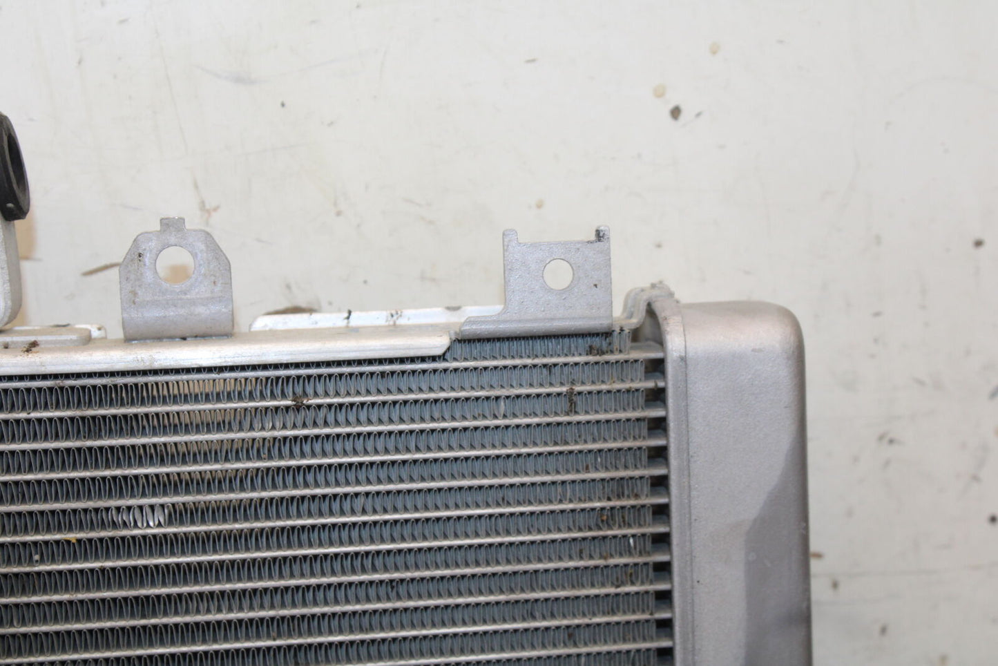 18-23 KAWASAKI NINJA 400 ENGINE RADIATOR MOTOR COOLER COOLING RADIATER BB679