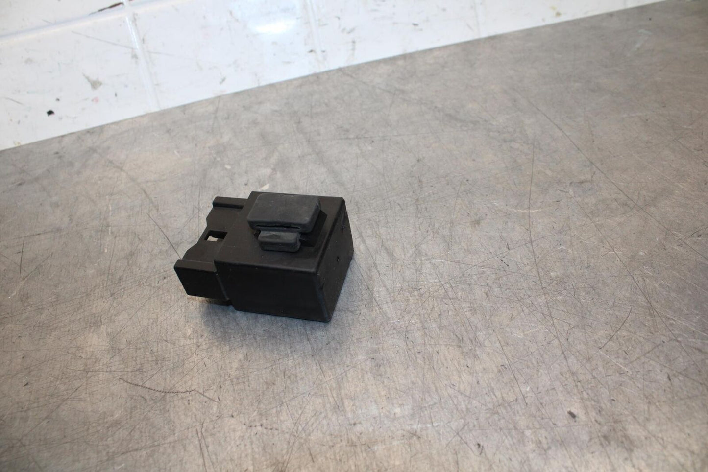 05 YAMAHA YZF R6S RELAY ASSEMBLY FUEL PUMP BB600