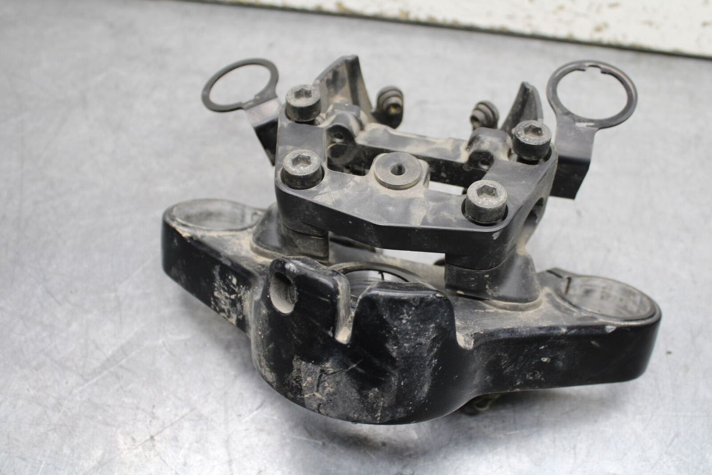 16-17 KAWASAKI VULCAN S 650 EN650 ABS FORKS UPPER TRIPLE TREE CLAMP BB731