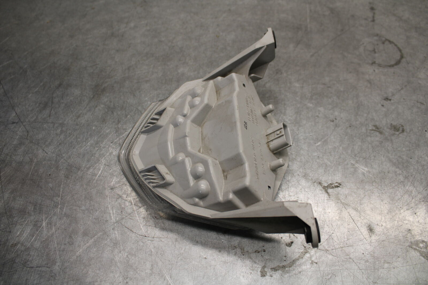 09-12 KAWASAKI NINJA ZX6R REAR TAIL TAILLIGHT BACK BRAKE LIGHT BB640