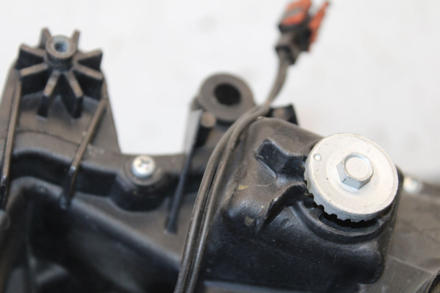 05-06 SUZUKI GSXR1000 FRONT HEADLIGHT HEAD LIGHT LAMP 35100-41G01-999 BB663