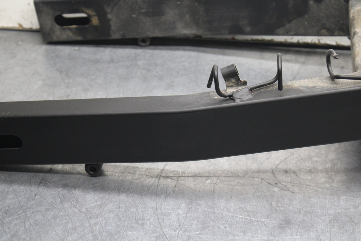 18-23 KAWASAKI NINJA 400 EX400 ABS REAR SWINGARM BACK SUSPENSION SWING ARM BB747