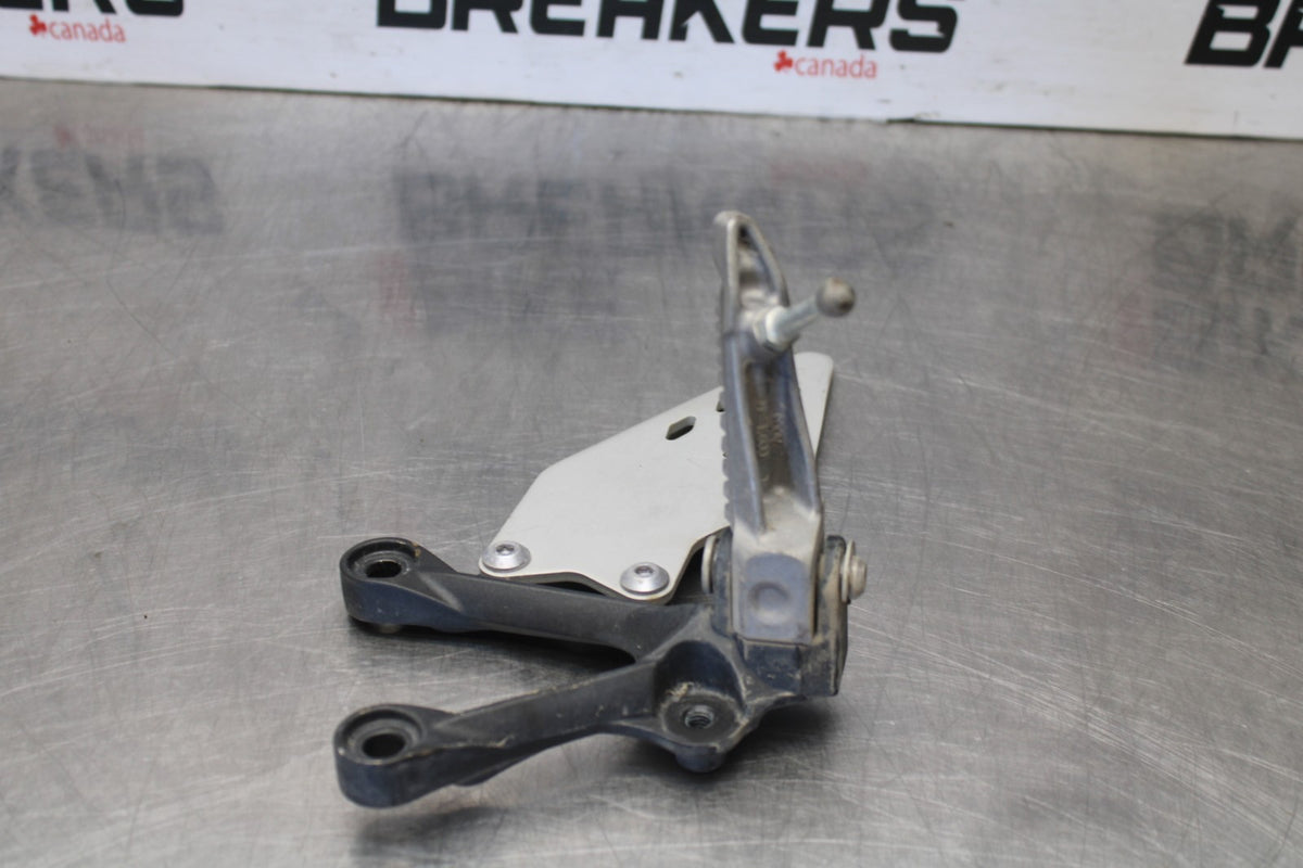 24 KAWASAKI NINJA ZX6R ZX636 ABS 40TH ANNIVERSARY LEFT REARSET REAR SET BB911