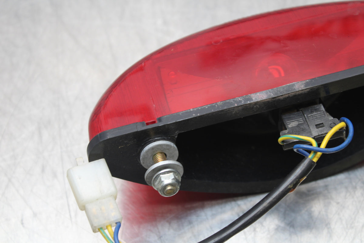 08 MOTO GUZZI BREVA 750 REAR TAIL TAILLIGHT BACK BRAKE LIGHT BB154