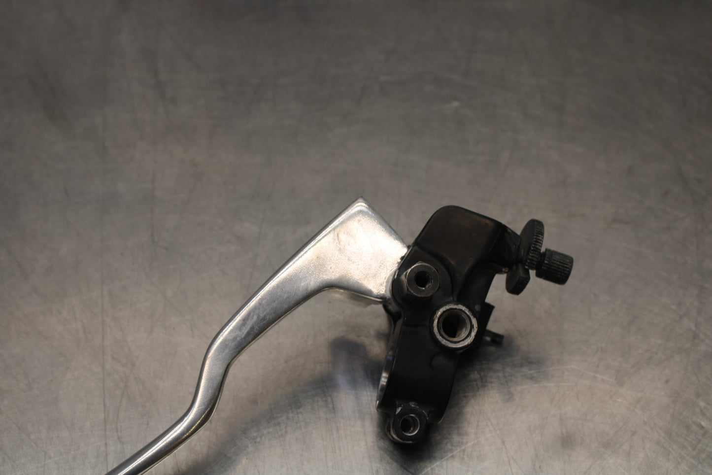 08-18 KAWASAKI KLR650 CLUTCH PERCH MOUNT WITH LEVER  BB183