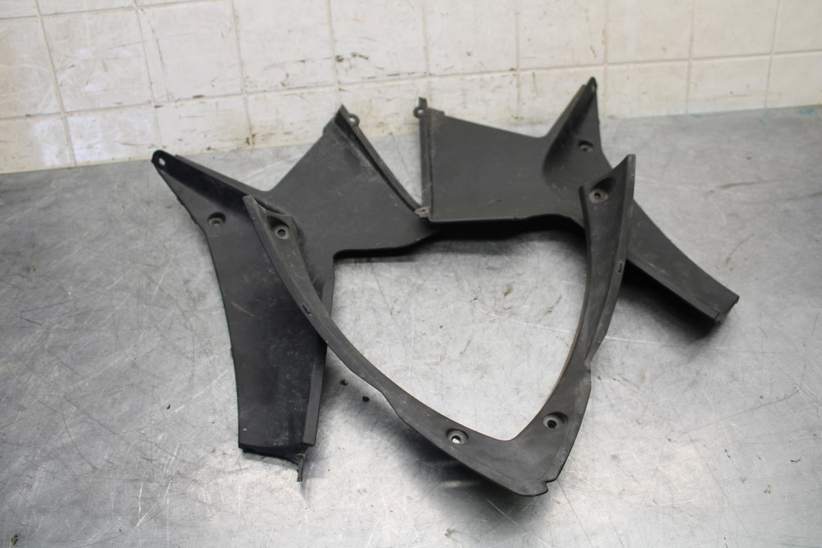 2015 Yamaha YZF R3  INNER FAIRINGS COWLS PANELS TRIMS 1WD-XF83M-30-P1 BB526