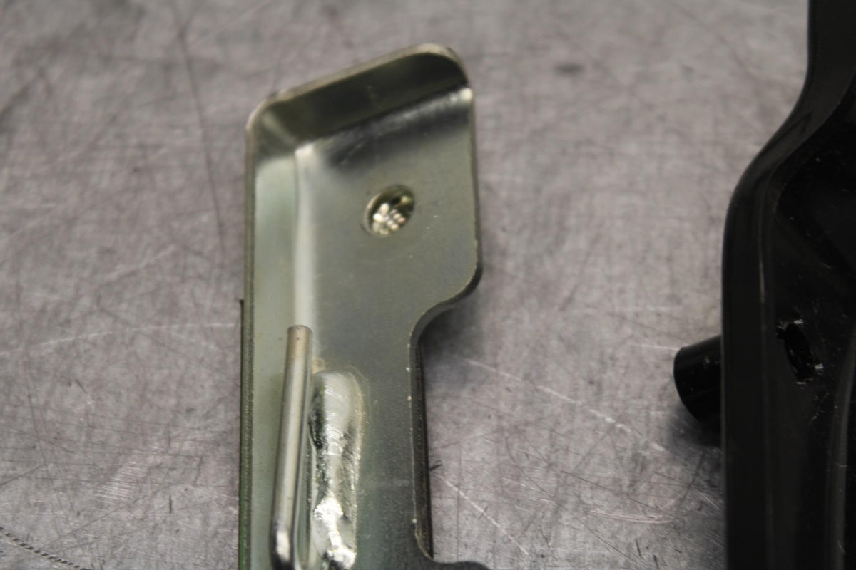 23-24 KAWASAKI NINJA ZX4R GAS TANK FUEL CELL PETROL RESERVOIR BRACKET  BB638