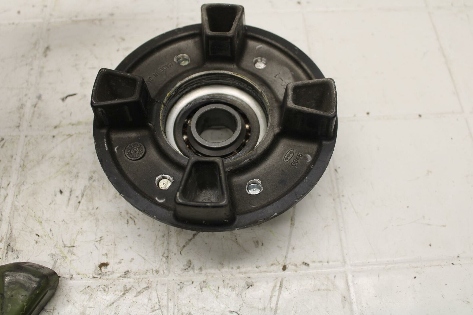13-17 KAWASAKI NINJA ZX6R ZX636E REAR HUB WITH SHOCK DAMPERS CUSH ABSORBERS BB4