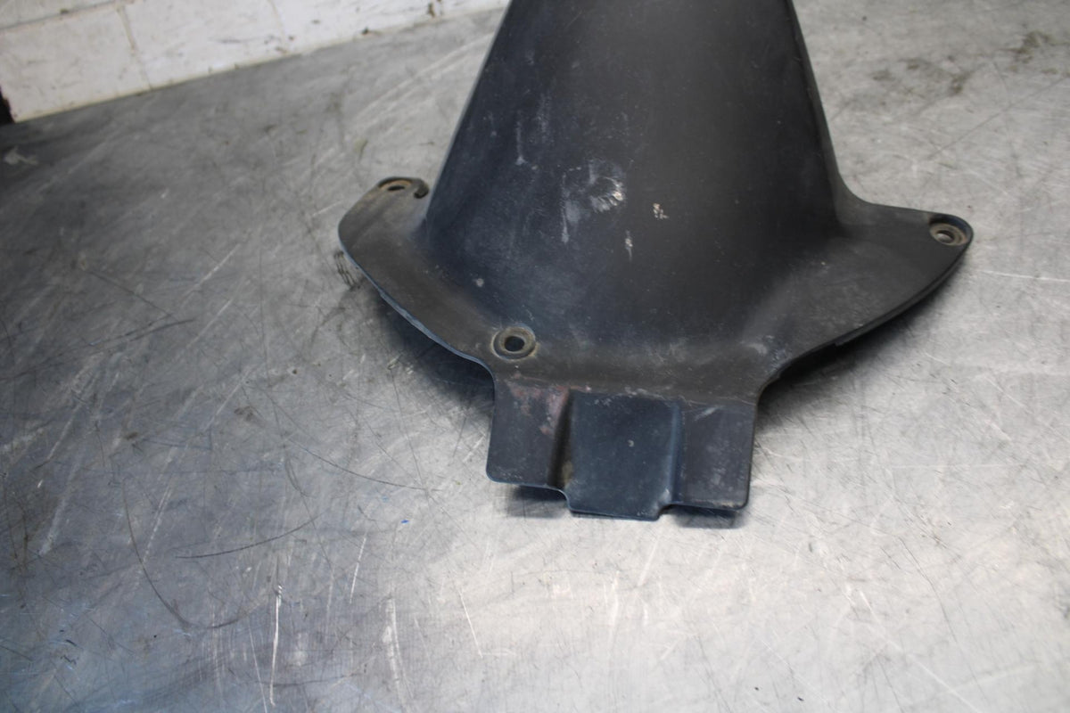 2011 Honda CBR600RR REAR BACK WHEEL TIRE HUGGER FENDER 80120-MFJ-A40 BB520
