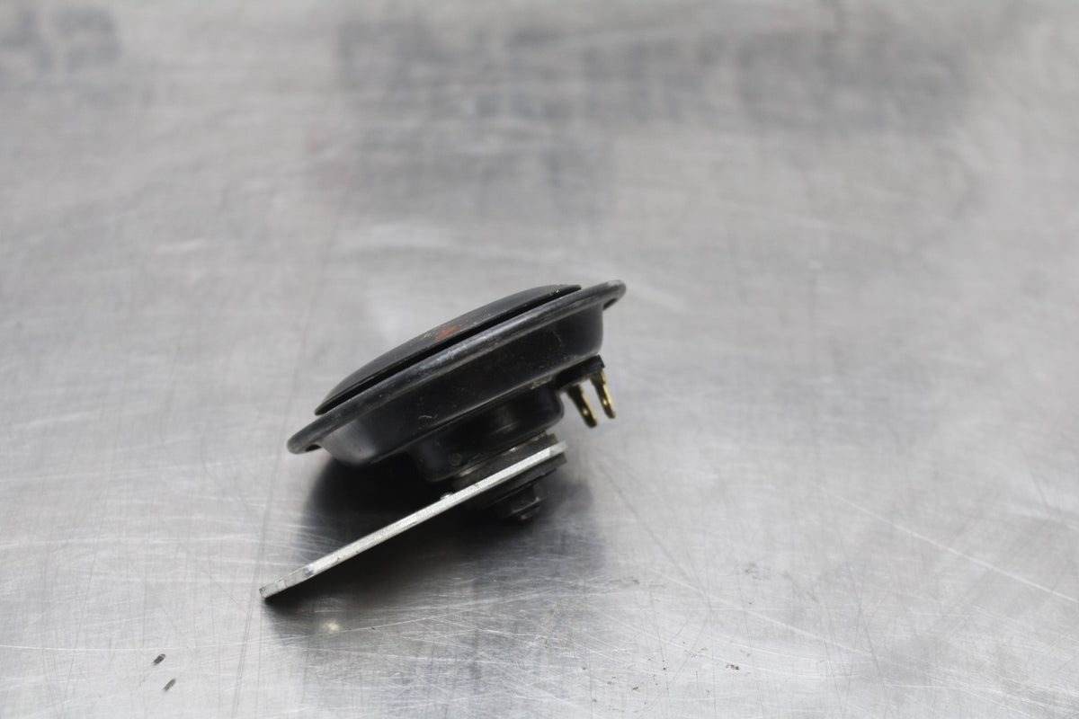 08-16 YAMAHA YZF R6 HORN SIGNAL BB856
