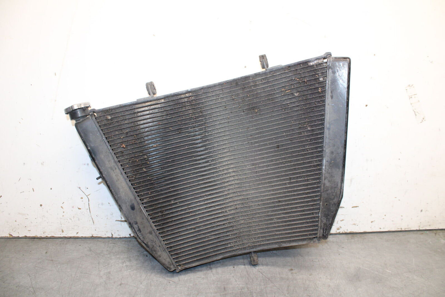 08-09 SUZUKI GSXR600 ENGINE RADIATOR MOTOR COOLER COOLING RADIATER BB728