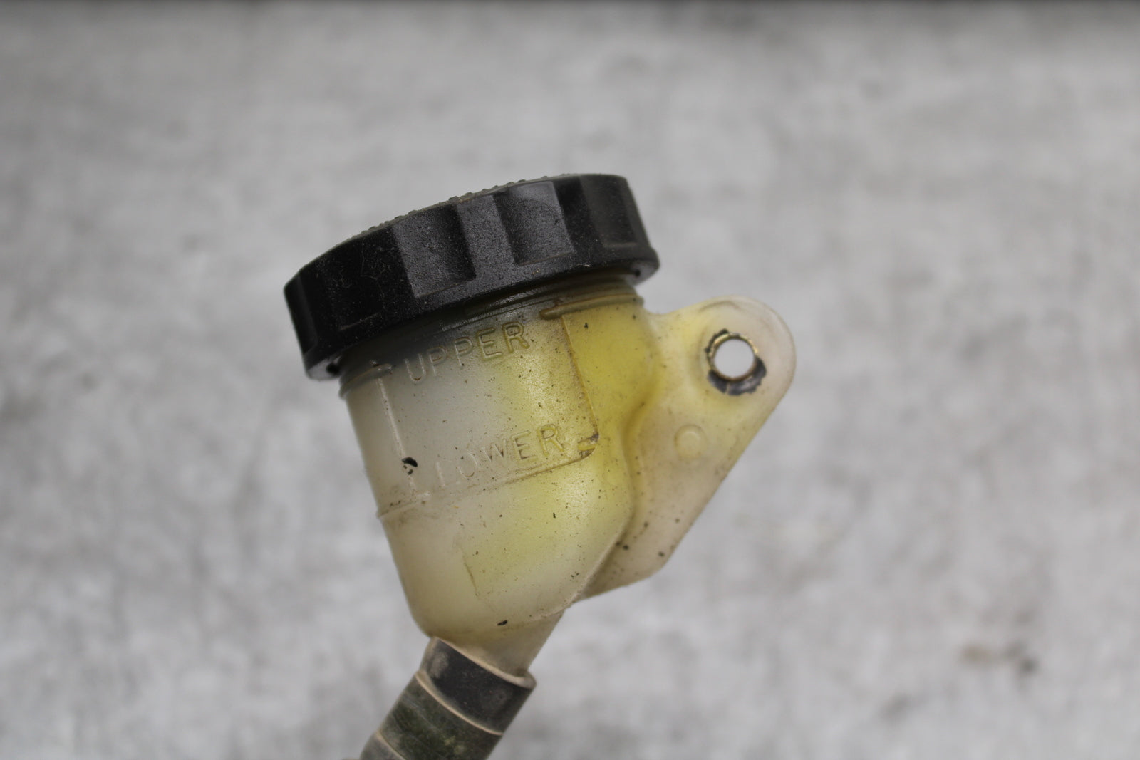02-04 HONDA VTX1800S REAR BACK BRAKE MASTER CYLINDER W RESERVOIR BB712