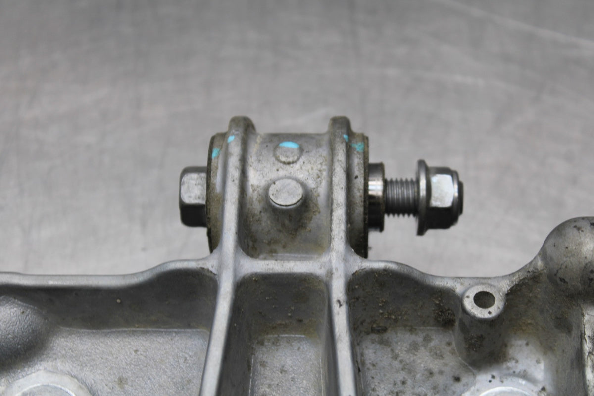 18-26 KAWASAKI Z400 ENGINE MOUNT MOTOR BRACKET BB852