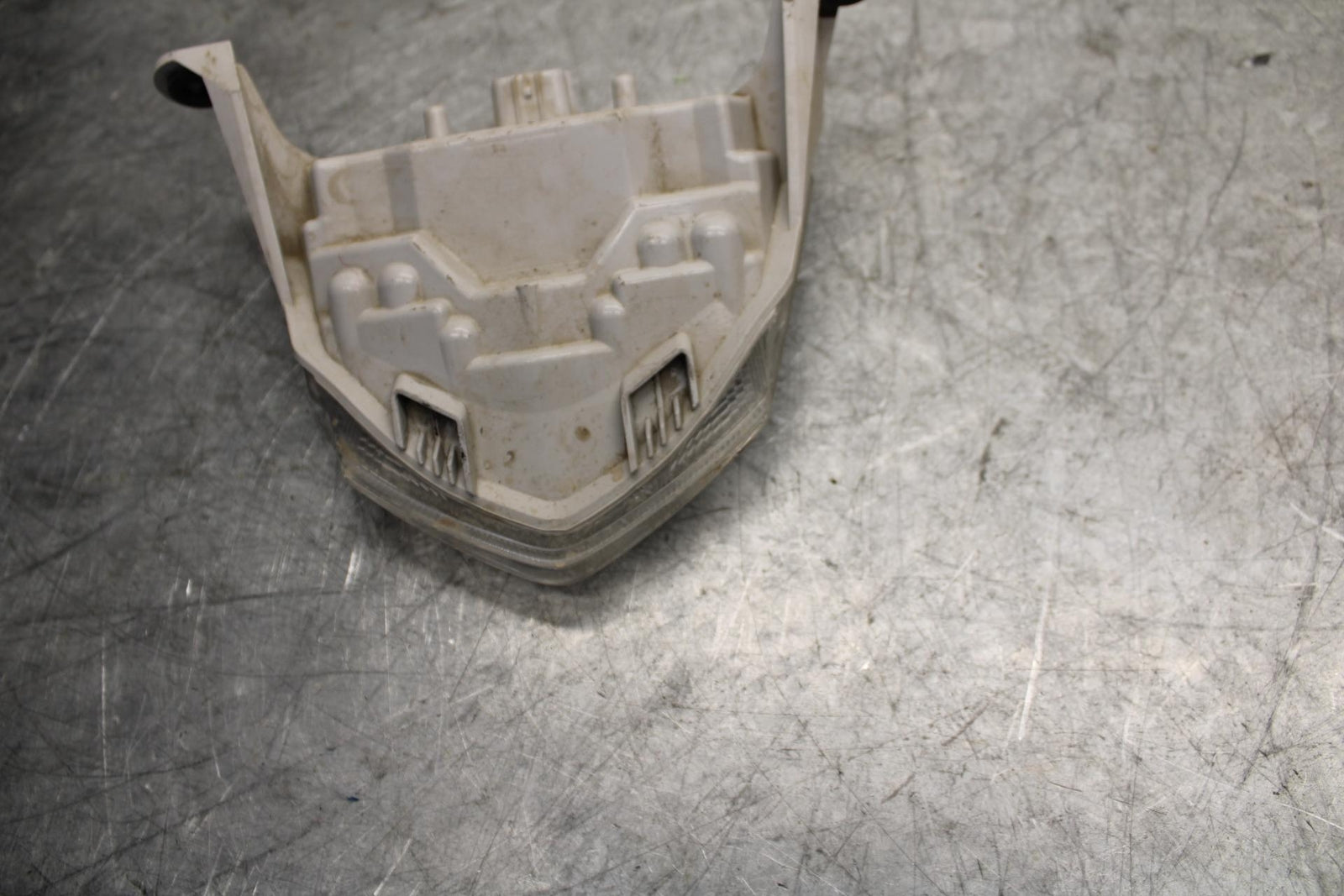 2012 Kawasaki Ninja ZX6R  REAR TAIL TAILLIGHT BACK BRAKE LIGHT 23025-0059  BB529