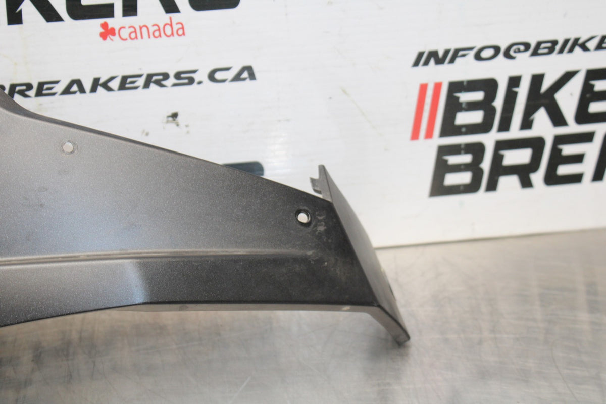 24 KAWASAKI NINJA 500 ABS RIGHT LOWER BOTTOM BELLY SIDE FAIRING COWL  BB730