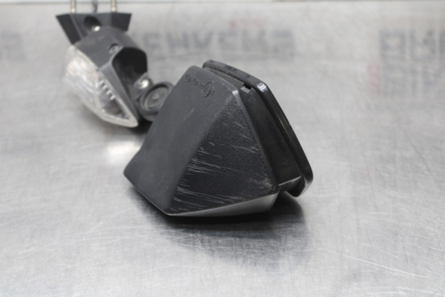 08 KAWASAKI NINJA ZX10R RIGHT SIDE REAR VIEW MIRROR & TURN SIGNAL BB201