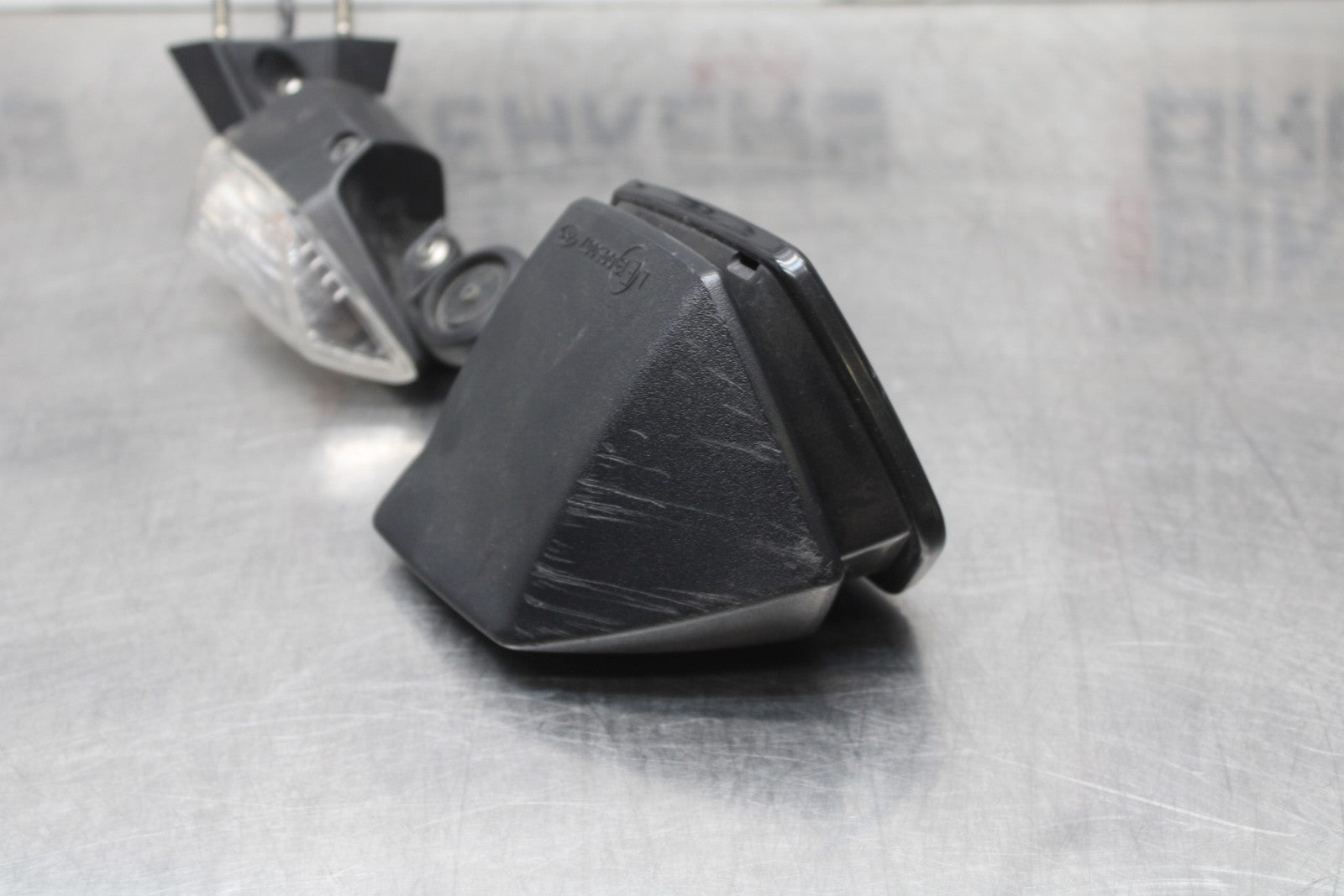 08 KAWASAKI NINJA ZX10R RIGHT SIDE REAR VIEW MIRROR & TURN SIGNAL BB201