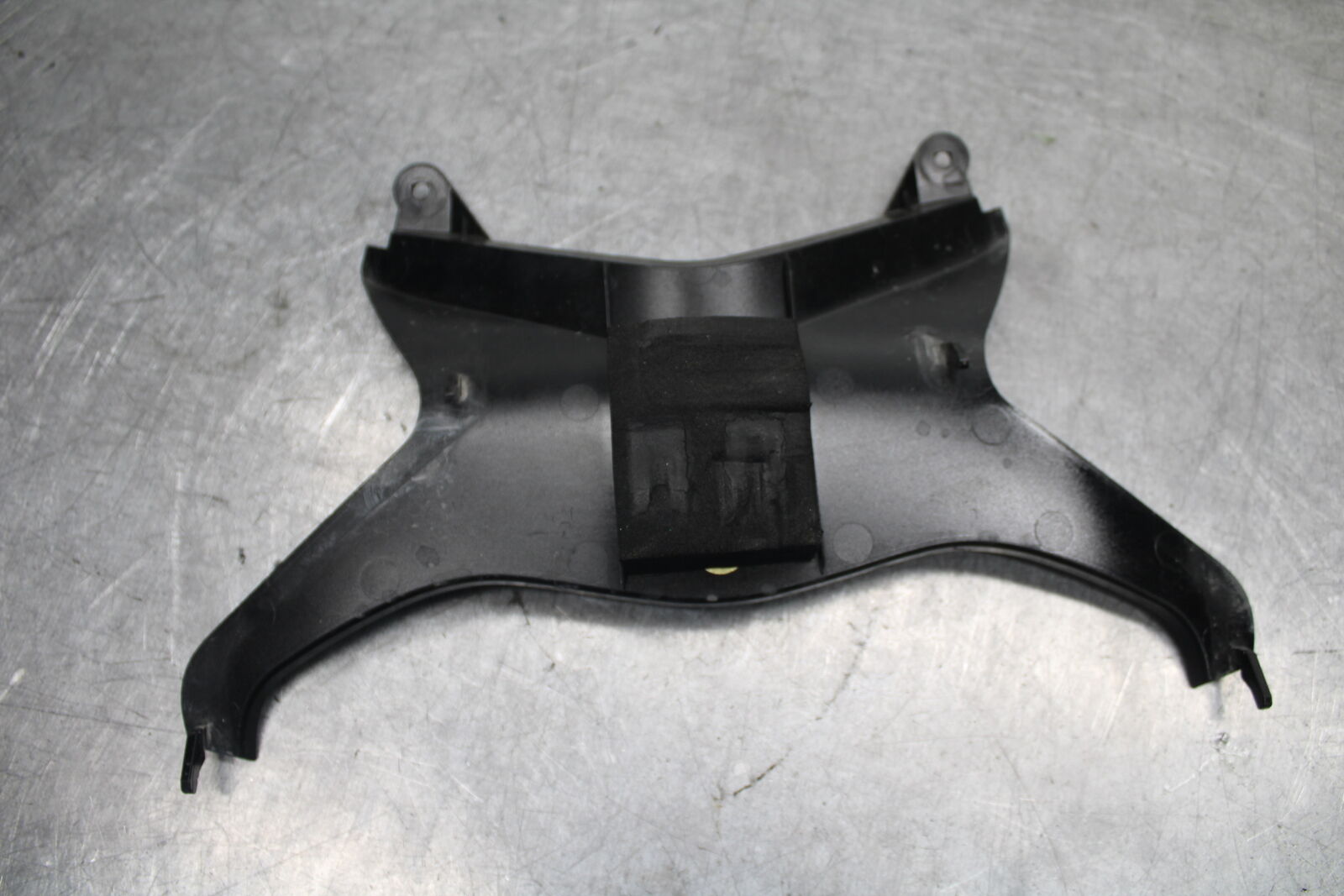 09-12 KAWASAKI NINJA ZX6R CENTER REAR BACK TAIL FAIRING COWL BB698