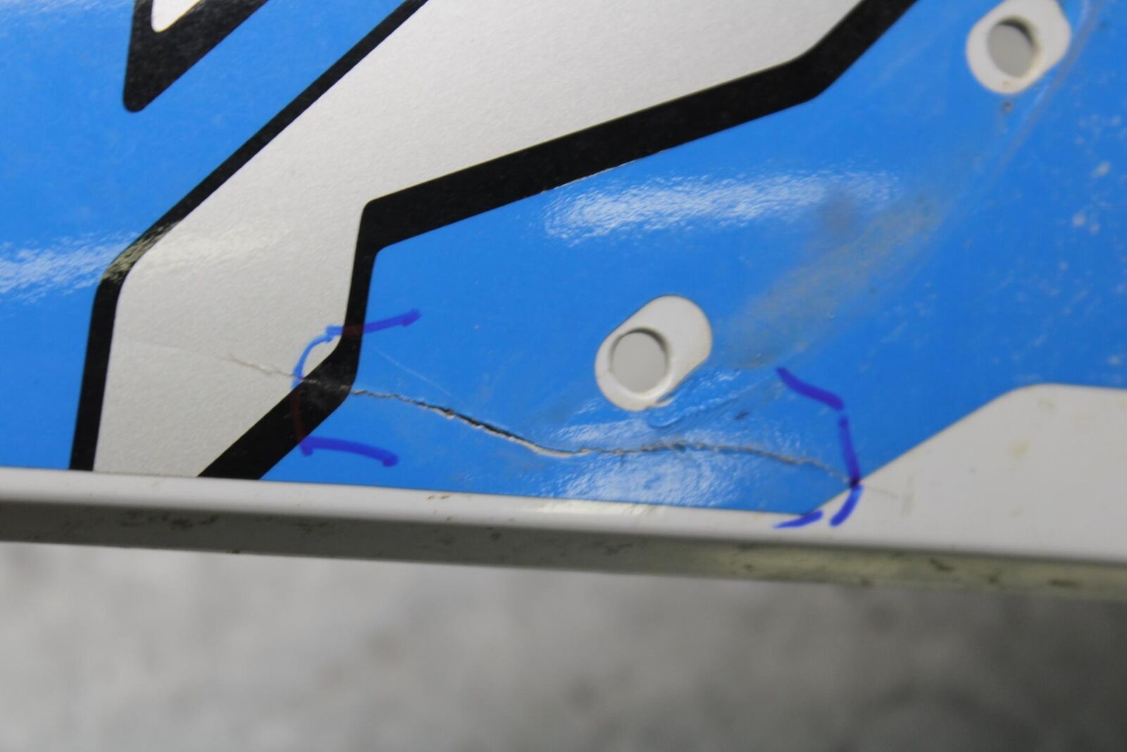 21-23 BMW BMW M1000RR LEFT FRONT UPPER NOSE FAIRING COWL SHROUD BB623