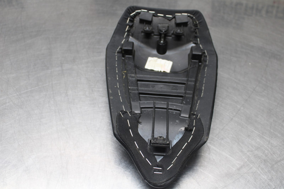 16 DUCATI 959 PANIGALE REAR BACK PASSENGER TANDEM SEAT PAD SADDLE PILLION BB912