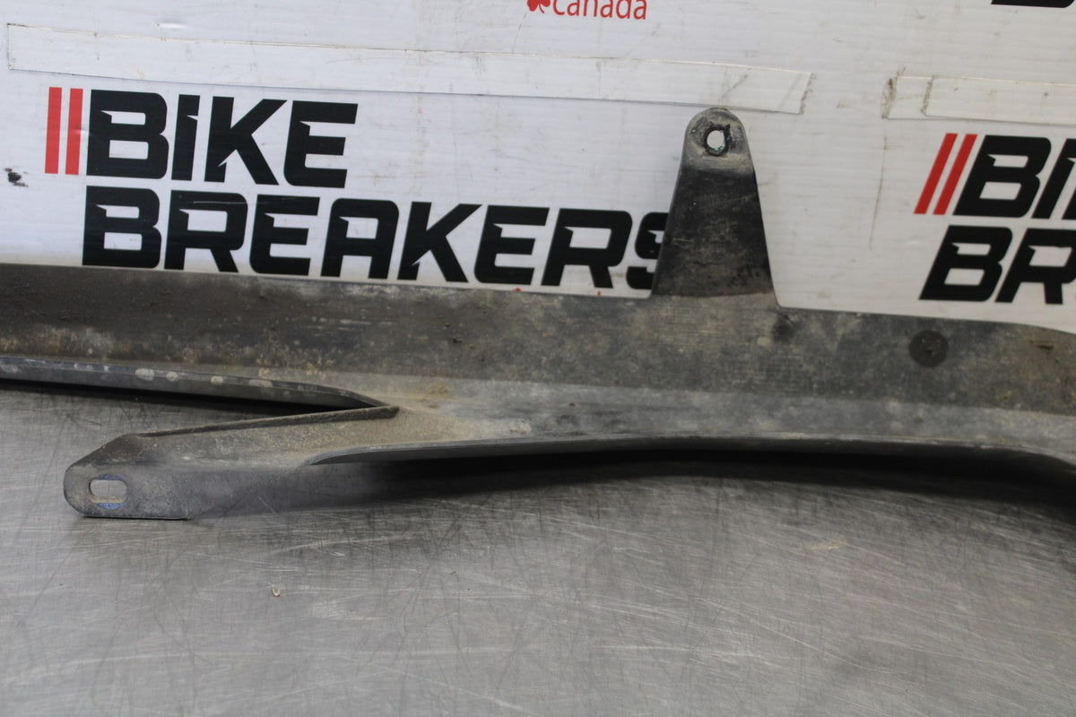 19 BMW F750GS REAR BACK DRIVE CHAIN GUARD COVER SHIELD BB938