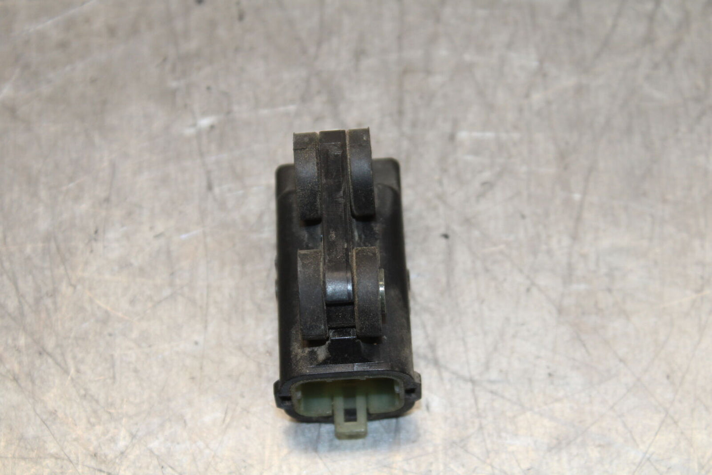 06 YAMAHA YZF R6 TIP OVER BANK ANGLE CRASH SENSOR SWITCH  5PS-82576-01-00 BB716