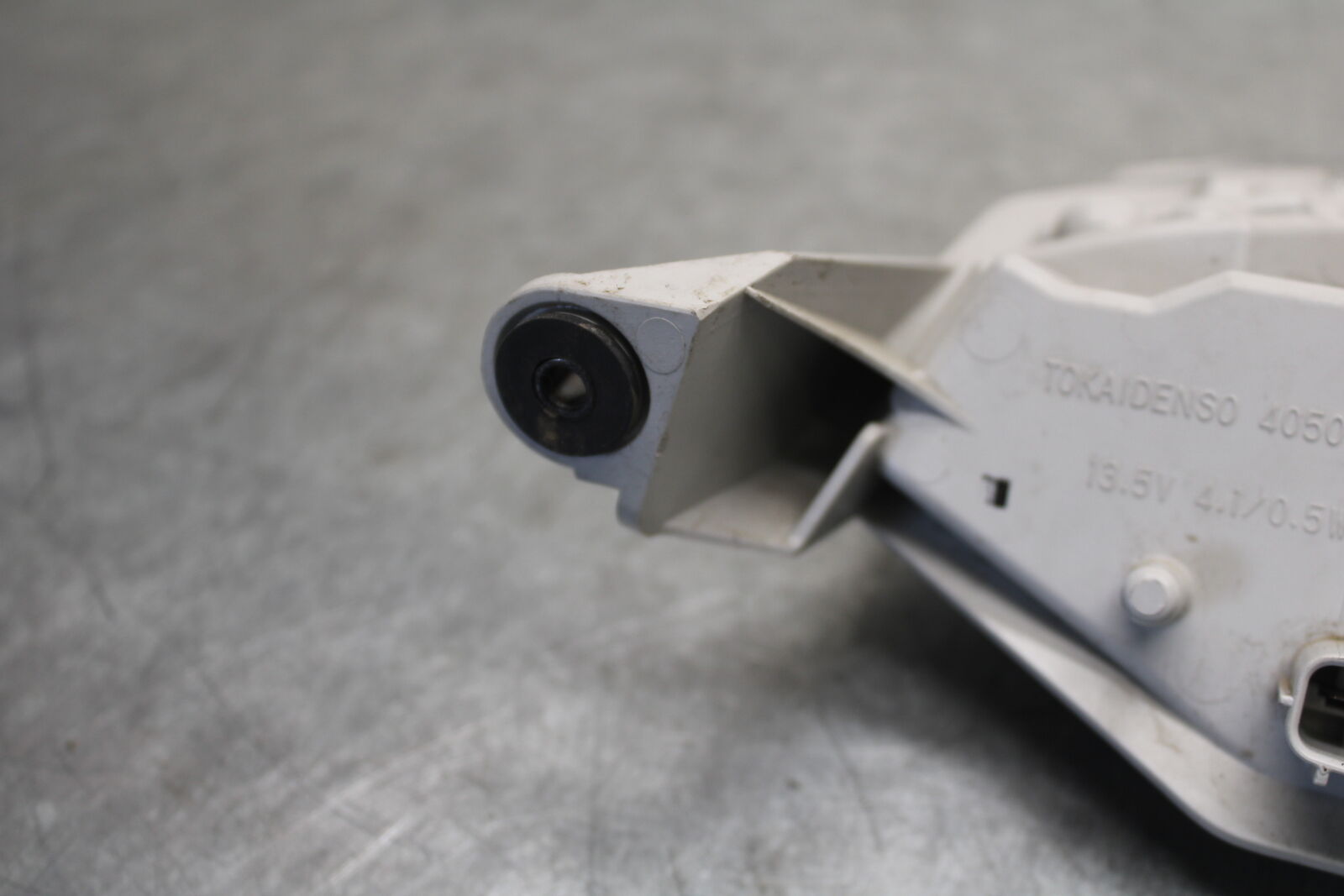 09-12 KAWASAKI NINJA ZX6R REAR TAIL TAILLIGHT BACK BRAKE LIGHT BB640