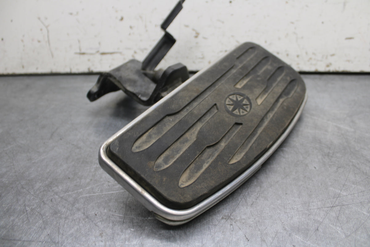 14-15 YAMAHA V STAR 1300 XVS1300CT TOURER RIGHT FRONT FOOT REST PEG STEP BB722